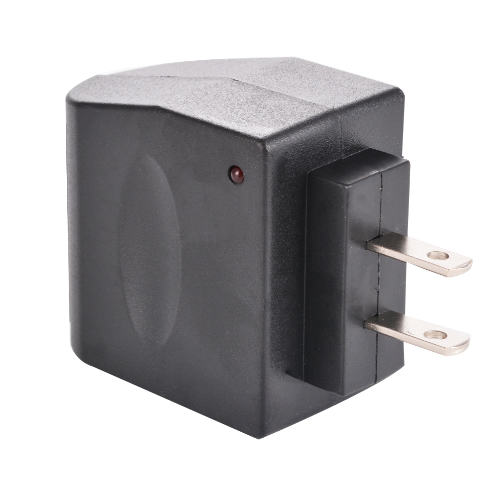 Usa Ac Wall Outlet To 12v Dc Cigarette Lighter Car Socket Adapter This Universal Travel Charger Allows You To Charge Or Use Your Phone From Any Outlet With The Of Vehicle Plug Into A 110v