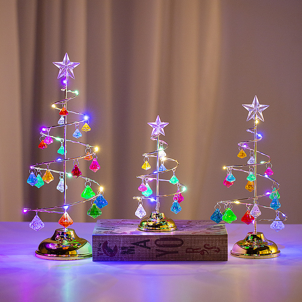 休日の装飾のための導かれた水晶テーブル ランプの装飾品のクリスマス ツリーの形の装飾的なデスク ライト
